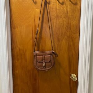 Cognac/tan cross over bag